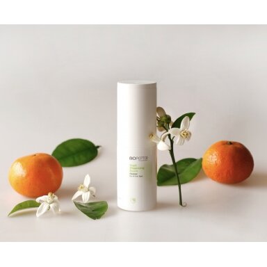 BioPeptix Cosmeceuticals Fruit Cleansing Foam 100ml BioPeptix Cosmeceuticals Fruit Cleansing Foam 100ml